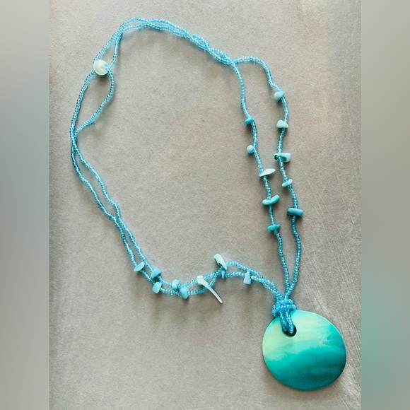 Abalone shell turquoise beadwork necklace - Picture 3 of 10